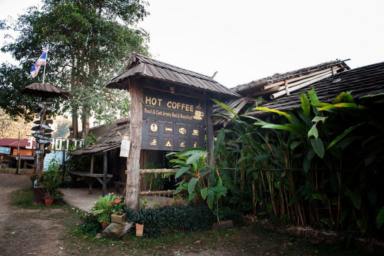 Hot Coffee Guest House And Resort Ban Mae Na Chon Exteriör bild